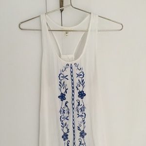 Womens White Floral Tank Top